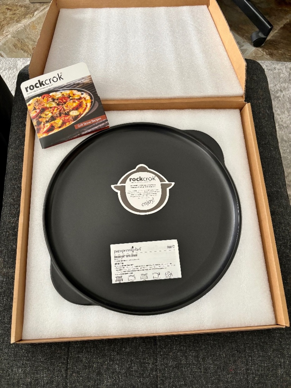 Retired Pampered Chef Rockcrok Large Round Grill Stone 15" (Item #3150) NIB